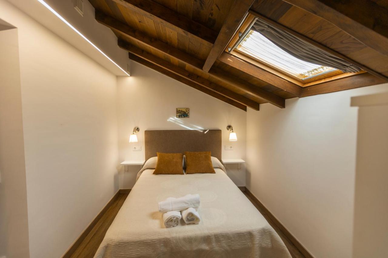 Apartamentos Casona Del Campo นาเวีย ภายนอก รูปภาพ