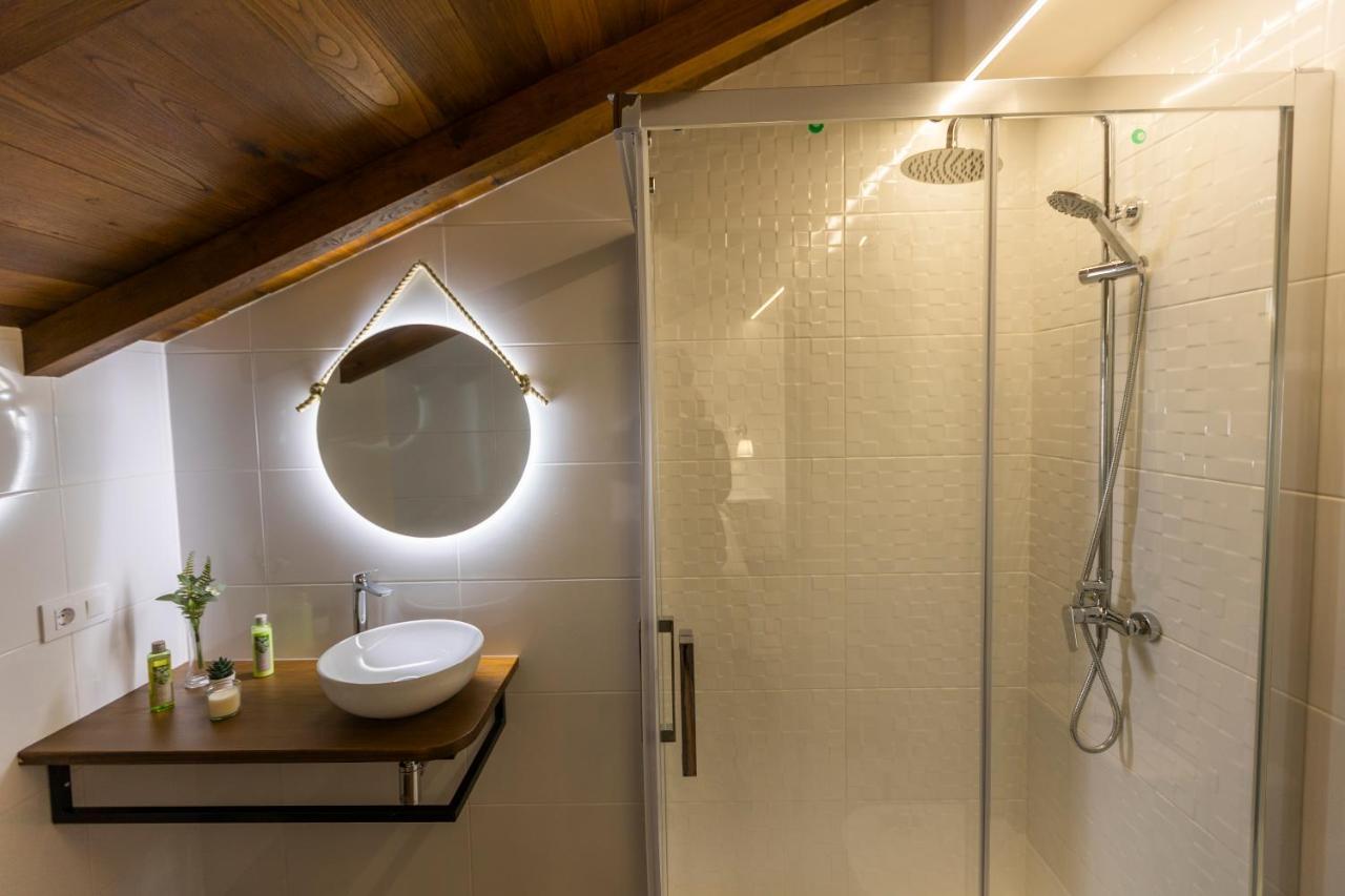 Apartamentos Casona Del Campo นาเวีย ภายนอก รูปภาพ