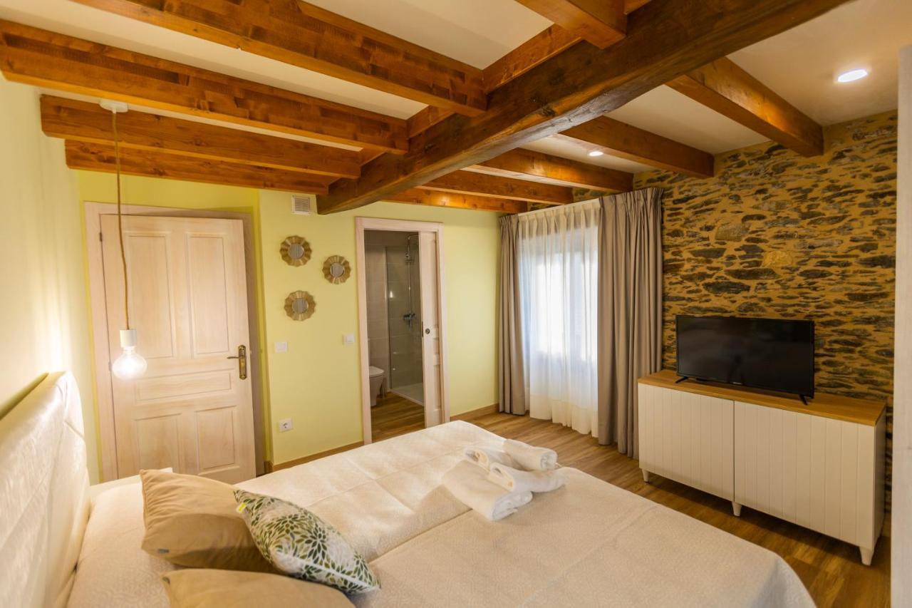 Apartamentos Casona Del Campo นาเวีย ภายนอก รูปภาพ