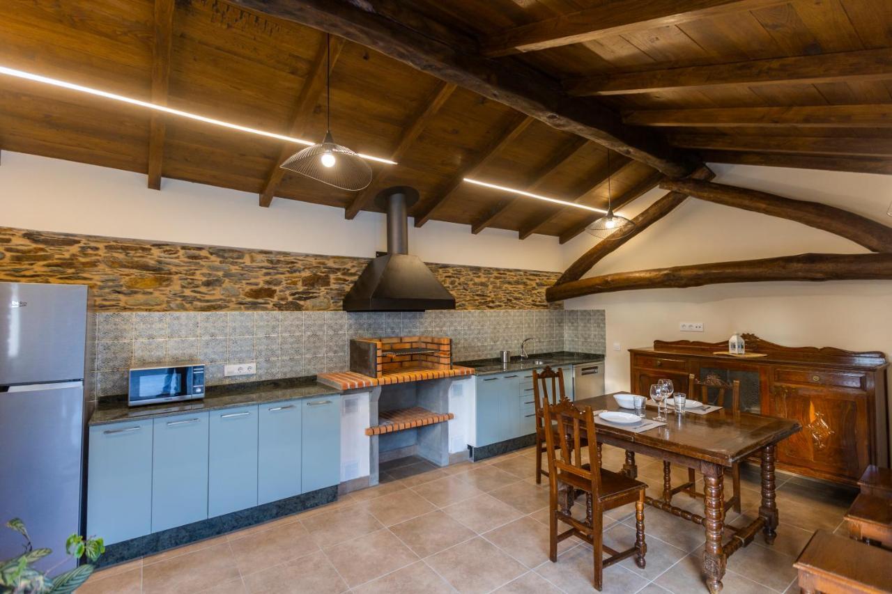 Apartamentos Casona Del Campo นาเวีย ภายนอก รูปภาพ